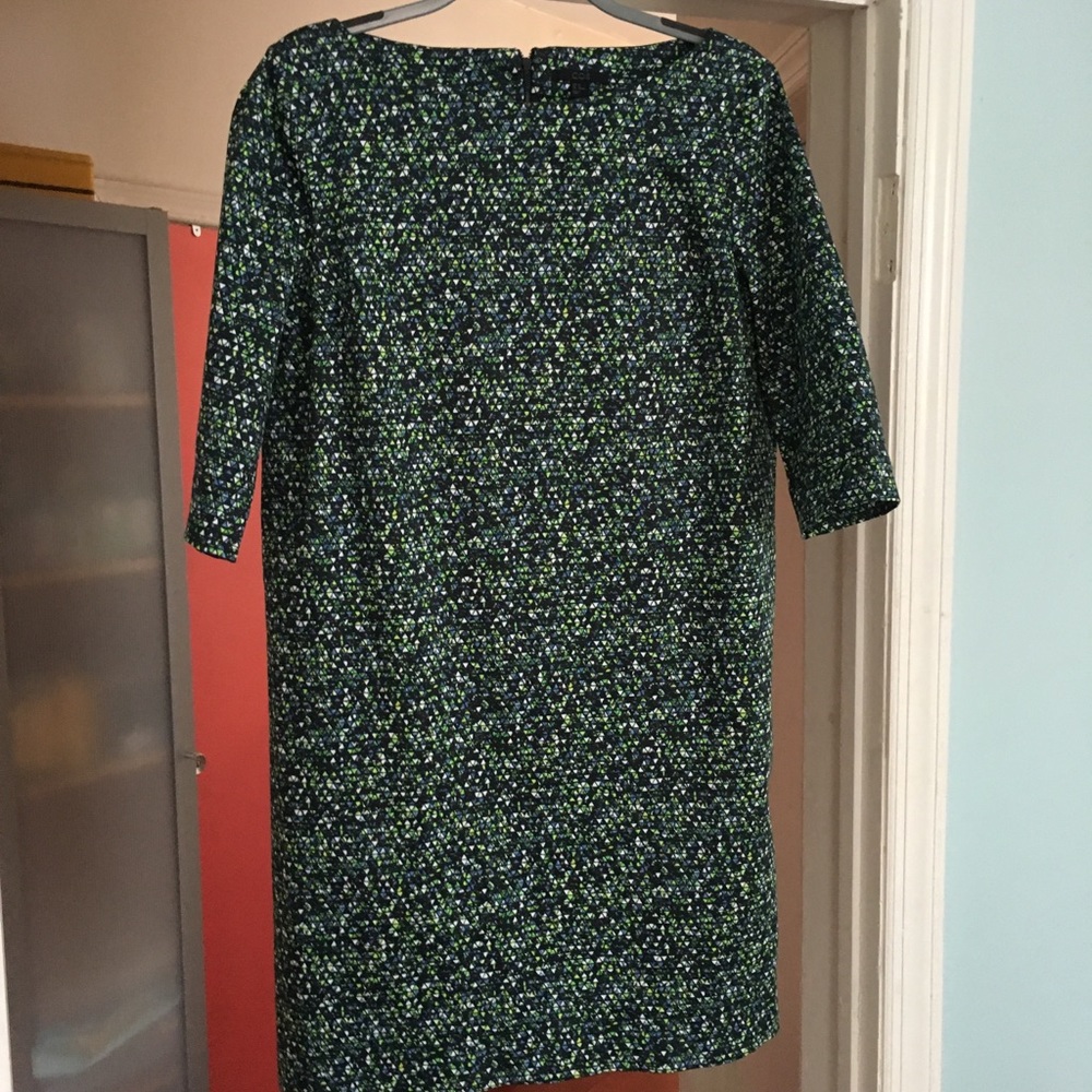 Shift dress.  Very Mod.